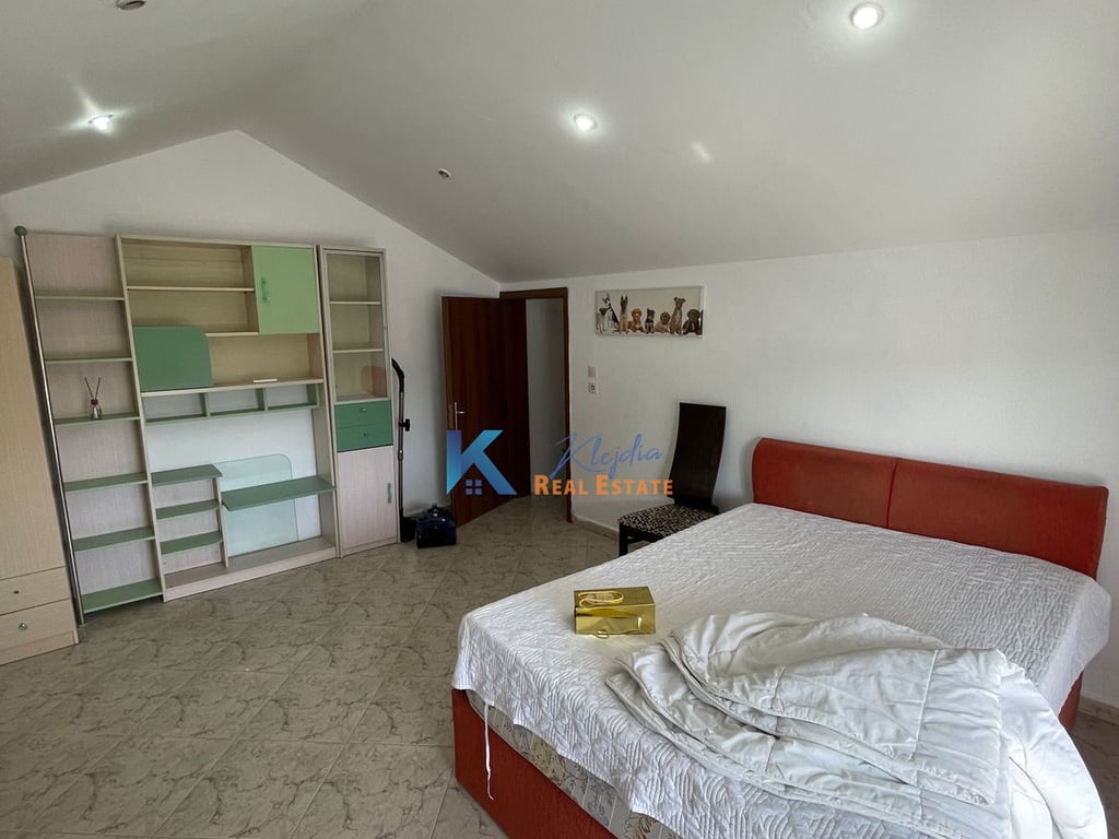 Apartament Duplex per qira te Stadiumi Dinamo