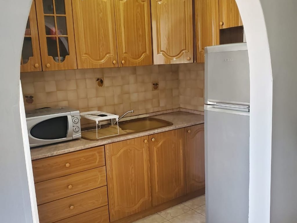 Jepet apartament me qera 