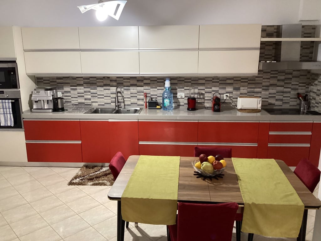 Apartament i investuar 1+1 tek Rruga e kavajes