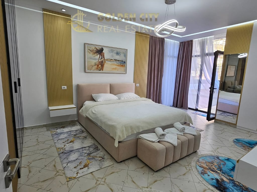 Shitet super apartament 2+1+2 me pamje detin.