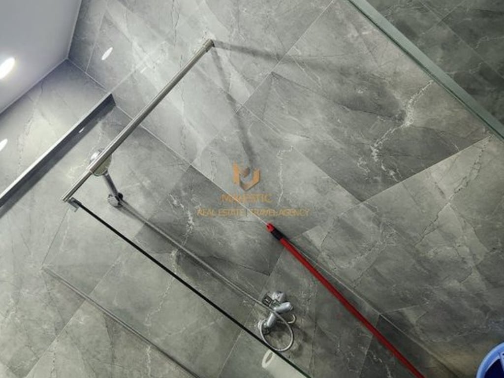 Jepet me qera garsoniere prane Sheshit Willson