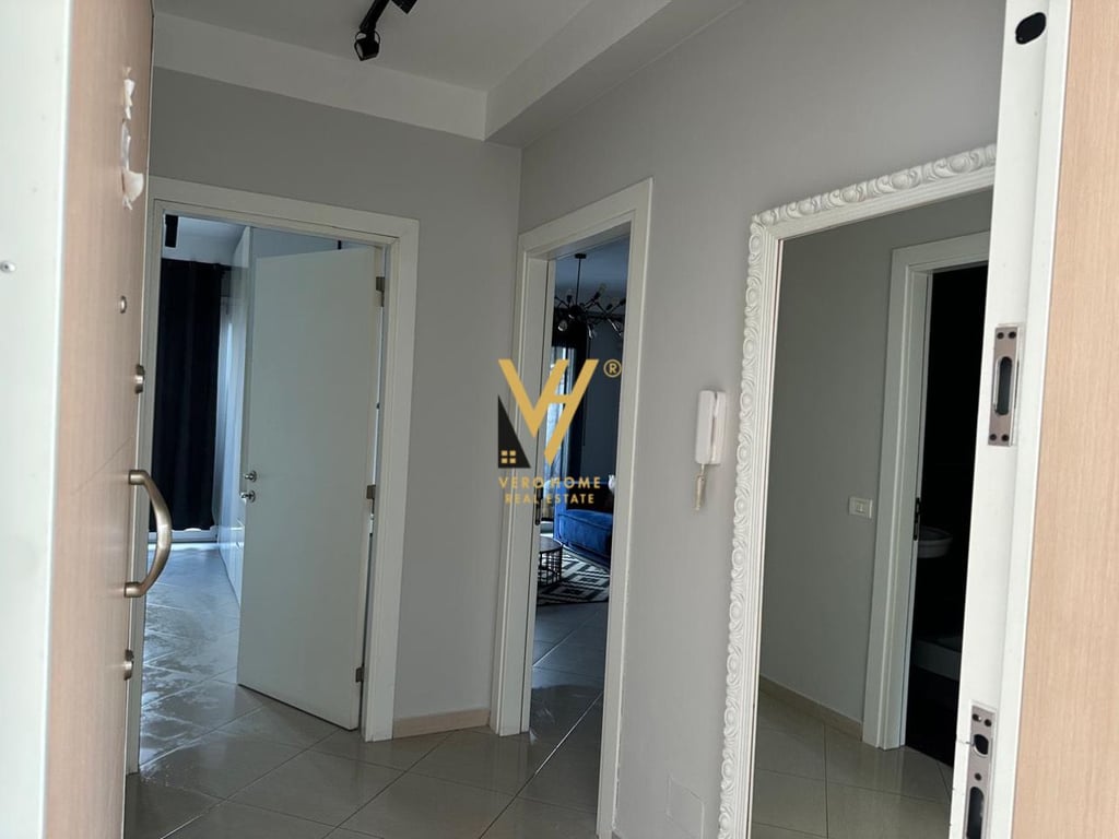 1+1 Apartment with Balcony for Rent at Komuna e Parisit 700 Euro