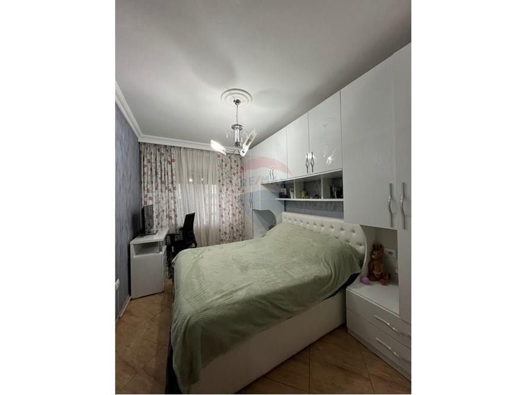 APARTAMENT 1+1 PER SHITJE TE 21 DHJETORI