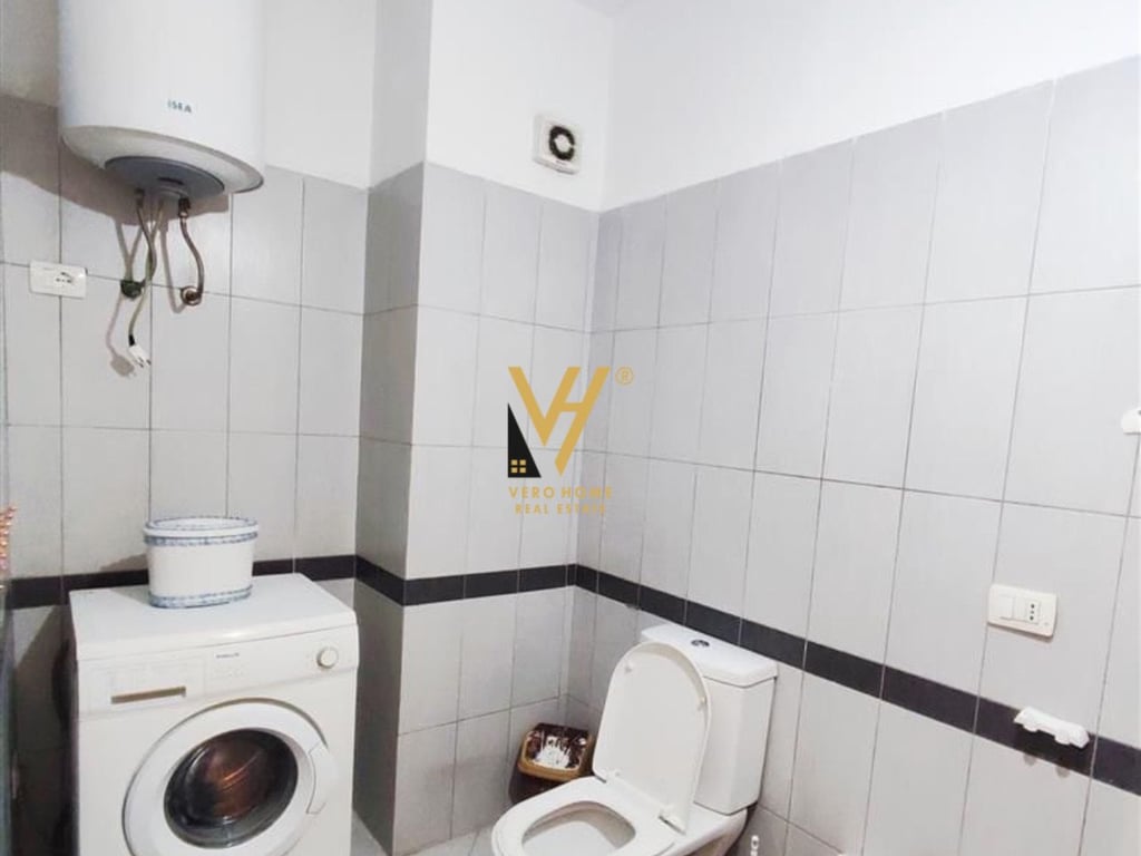 VENDESI APPARTAMENTO 1+1+BLK A YZBERISHT 96.000 EURO