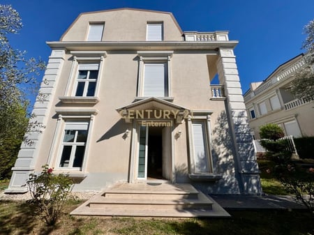 🏡 SHITET VILË LUKSOZE NË REZIDENCËN "WHITE HOUSE", TEG 🏡 LUXURY VILLA FOR SALE AT "WHITE HOUSE" RESIDENCE, TEG