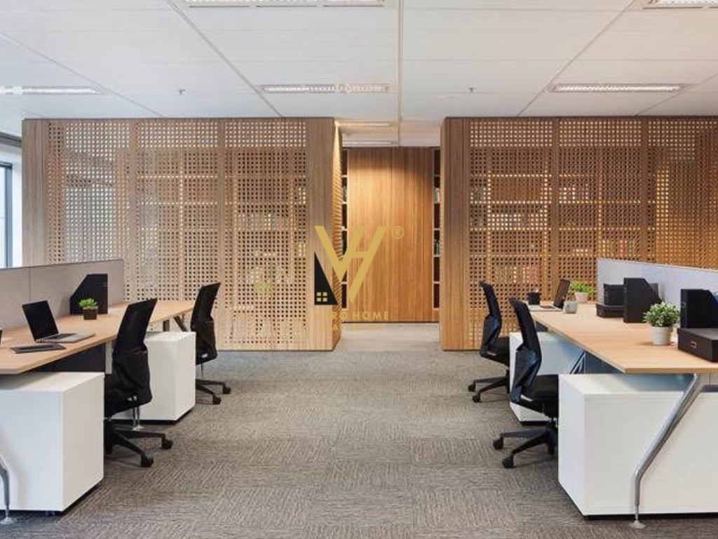 Office Space of 250 M2 for Rent at the Old Electric Market 2,500 EURO