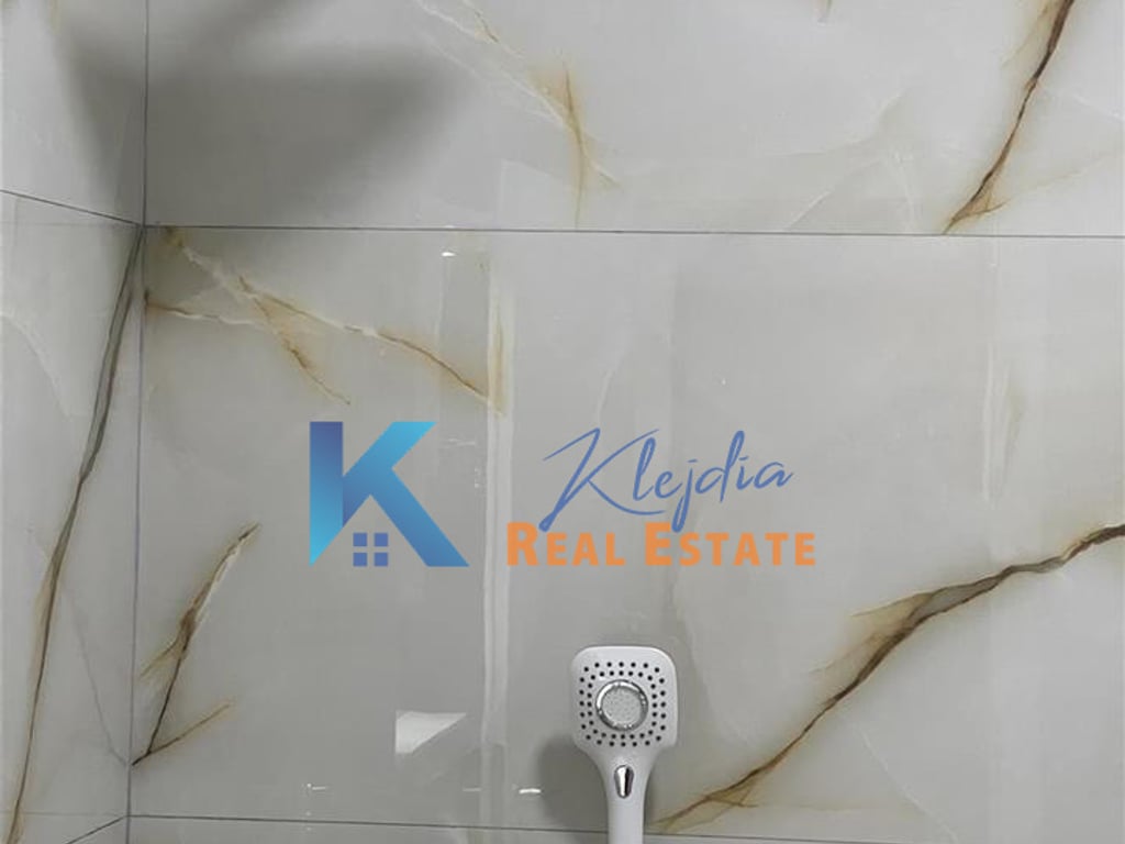 Garsoniere per qira ne zonen e Astirit, afer bar Oxygen