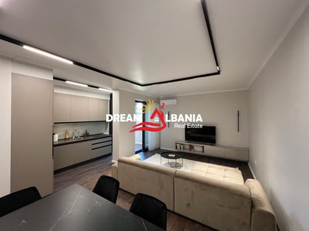 Affittasi appartamento 1+1 presso lo Stadio Air Albania (ID 42111365)