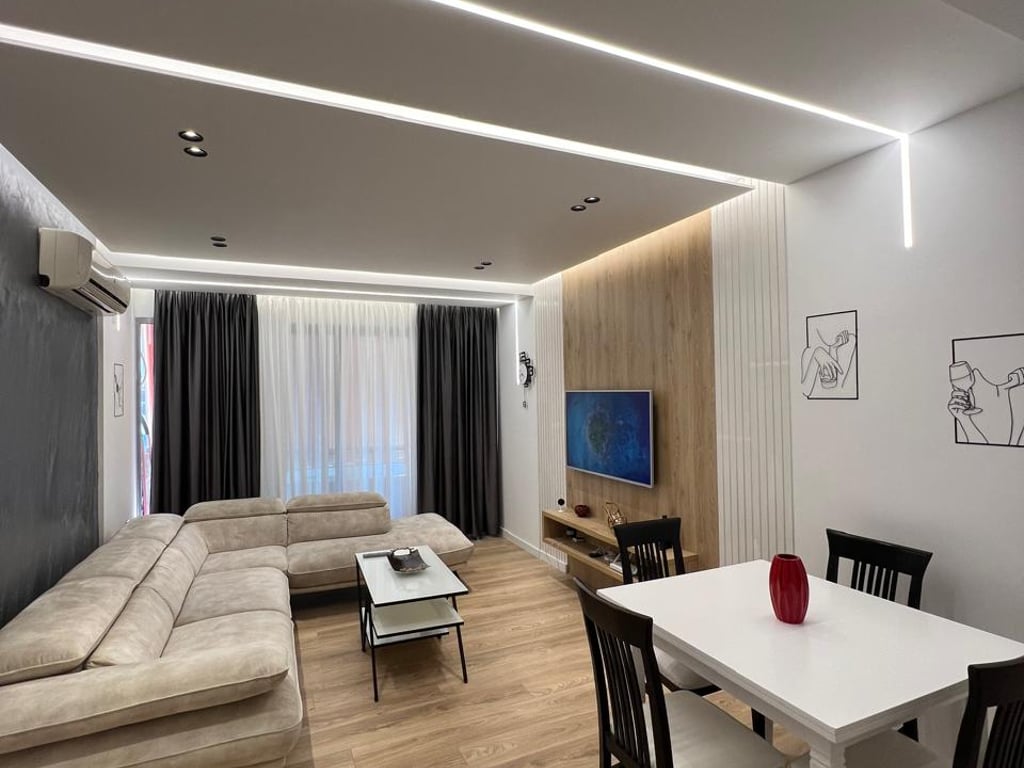 For Rent – Modern 2+1 Apartment on Cipajve Street, Vlora