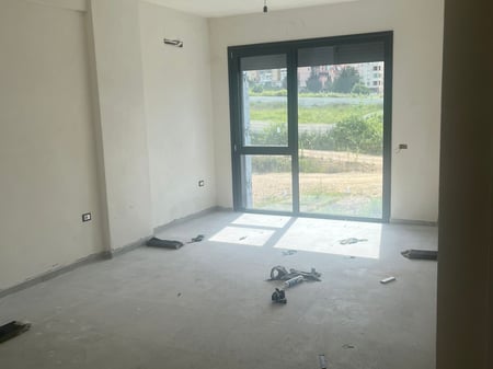 Vendesi appartamento 2+1 lago secco