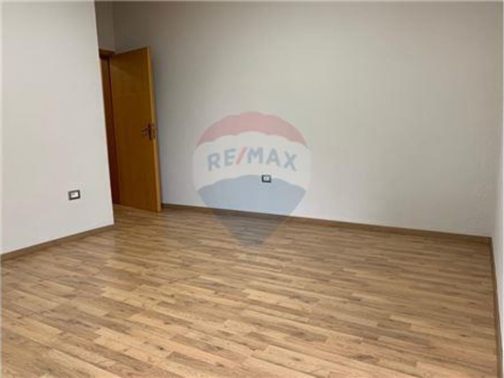 Office for rent in the center of Tirana