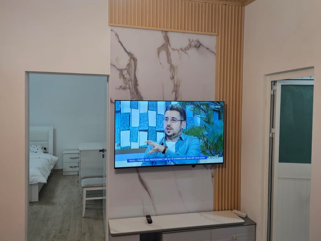 Affittasi appartamento privato 1+1 a Laprake 500 euro.