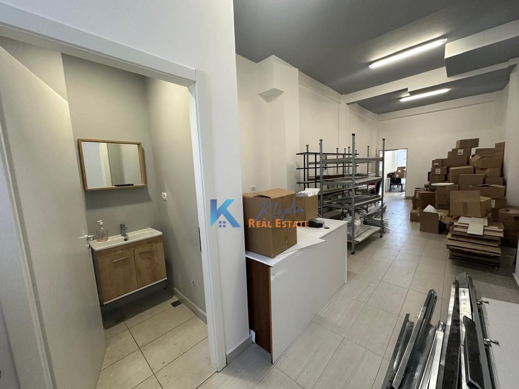 SHITET DYQAN+MAGAZINE+PARKIME prane SHKOLLES SE KUQE