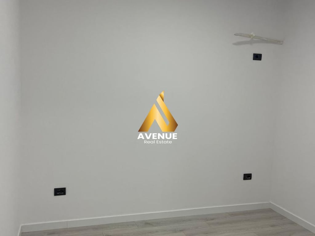 BUSINESS SPACE FOR RENT, MYSLYM SHYRI, TIRANA