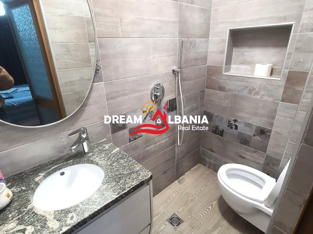 Super Apartament 3+1+2WC ne Shitje ne Rrugen e Kavajes, prane Spitalit Gjerman ne Tirane (ID 41211830)