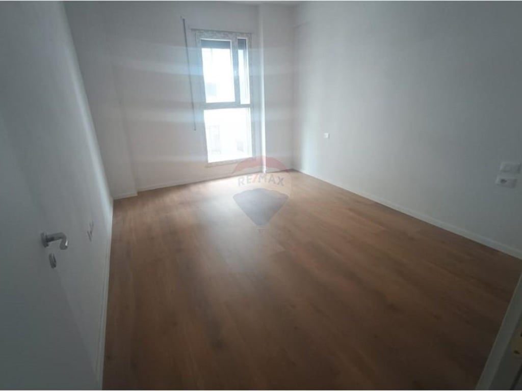 Apartament 2+1+2 tualete per shitje ne Don Bosko