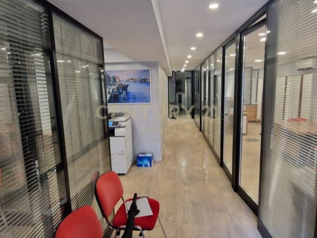 🏢 SHESIM NJËSI KOMERCIALE TË INVESTUAR NË ZOG TE ZI! | 🚀 FOR SALE FULLY INVESTED COMMERCIAL UNIT IN ZOGU I ZI!