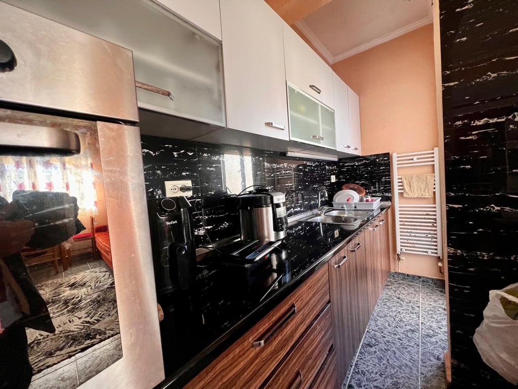 For sale, 2-story house "Rr.Koli Ceku" Korçë.