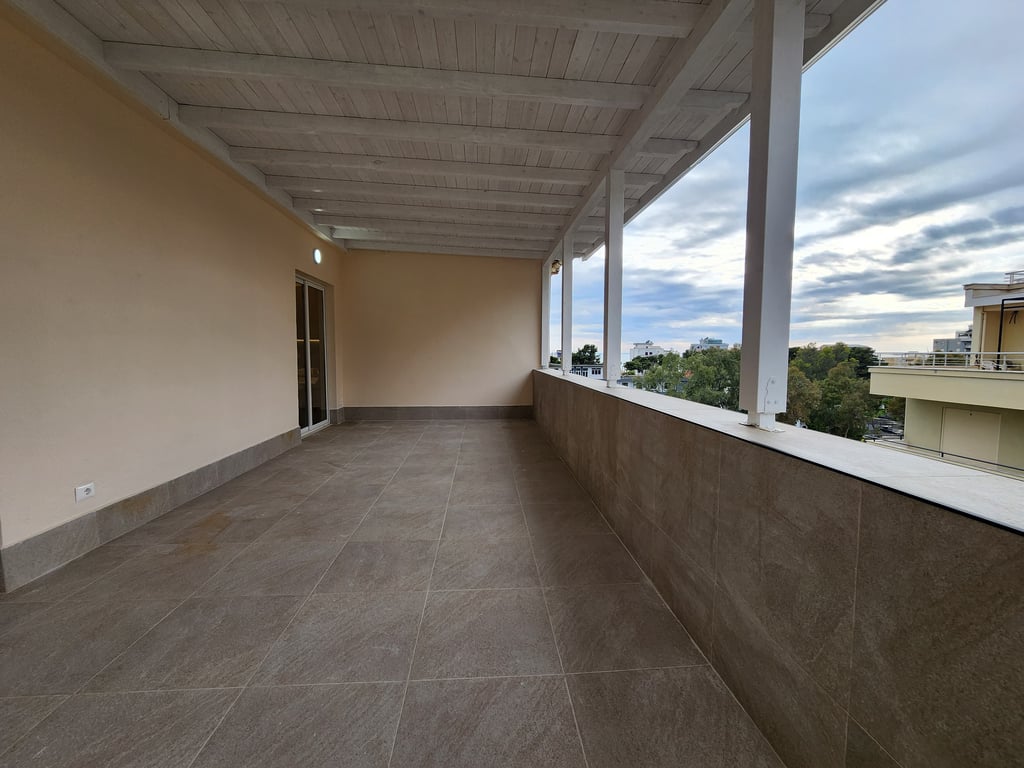 SHITET: Apartament 3+1 &amp; Verandë || 📌🏖️Durrës te Hotel Iliria || I Kompletuar dhe Investuar 100% || 151m² || (163,000€)