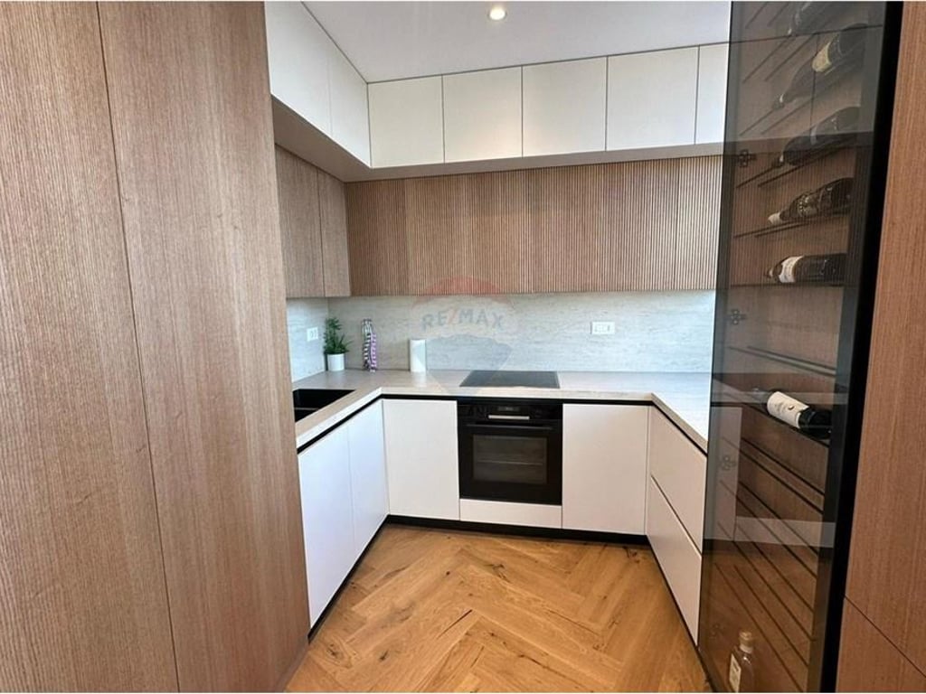 Super Apartment 2+1 for Sale at Lake View!