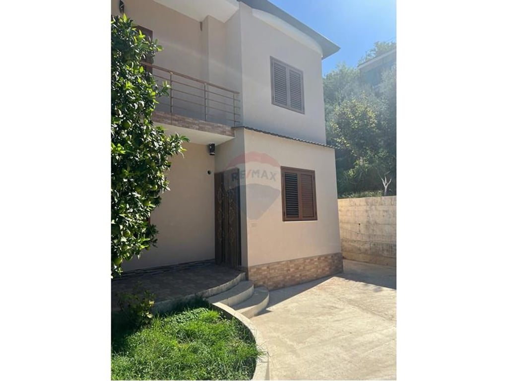 2+1 Villa for Rent in Front of American Hospital 3