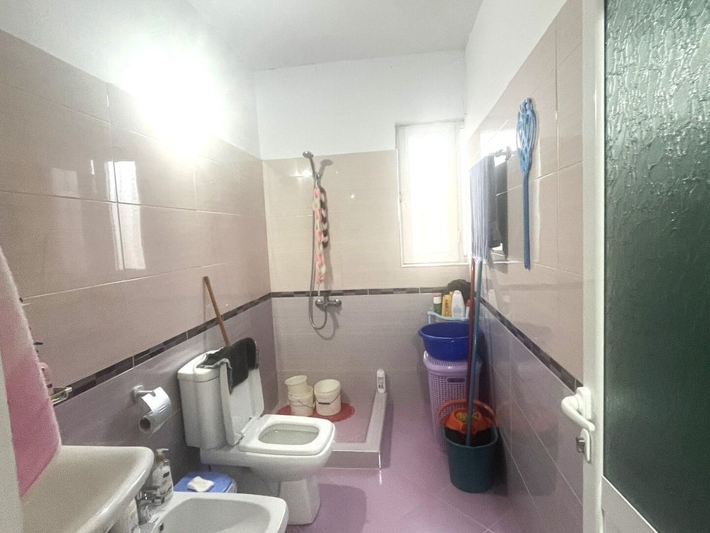 Shtëpi private për shitje 40 km nga Vlorë