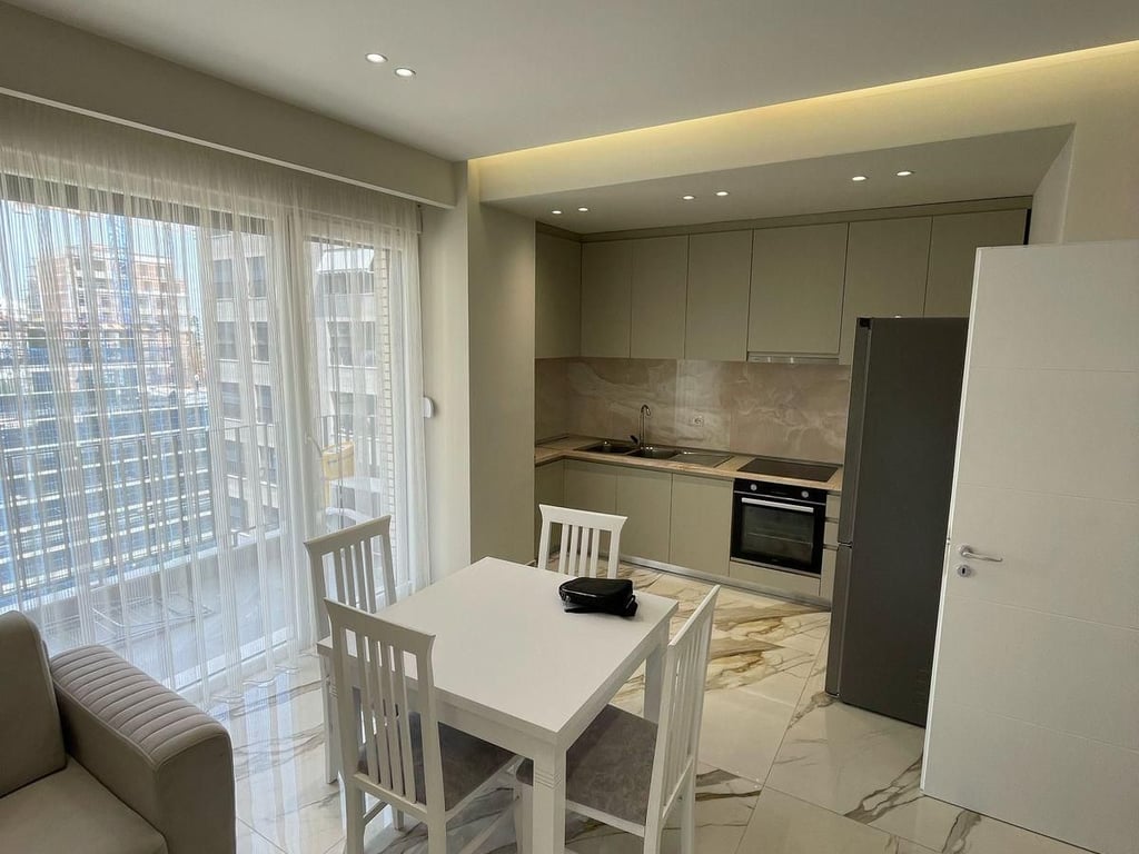 Apartament 1+1 me qira tek Fusha e Aviacionit!