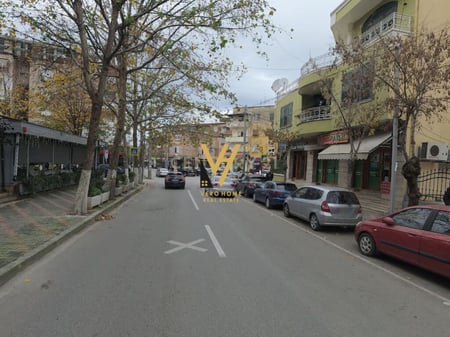 SHOP FOR RENT 45 M2 ON MINE PEZA STREET 70,000 LEK