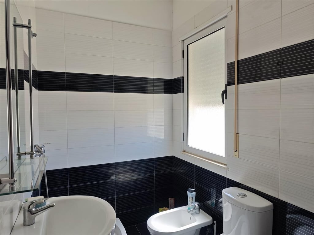Appartamento in Affitto 2+1 a Fresk (ID B2201276) Tirana