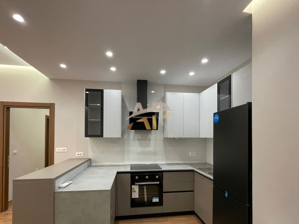 Appartamento 2+1+2 in affitto vicino a Via Dibrës