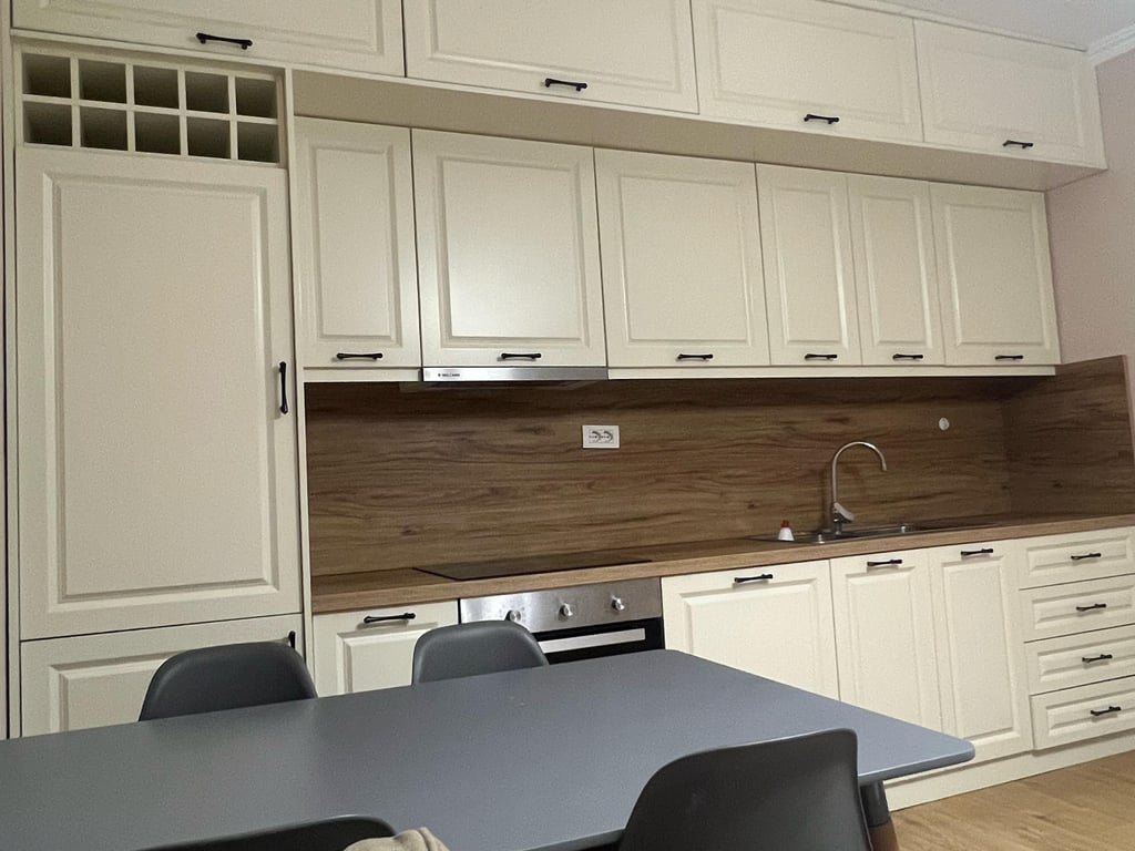 APARTMENT FOR RENT 1 +1 BLOCK LSI