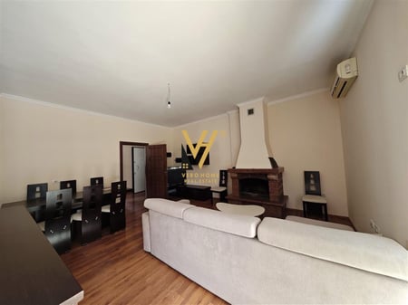 AFFITTASI PENTHOUSE 2+1+BLK A FRESK PER 550 EURO
