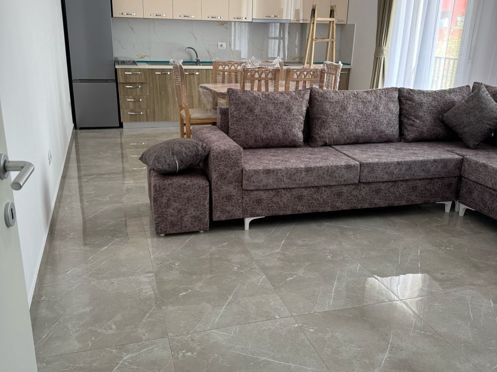 APARTAMENT ME QERA 2+1