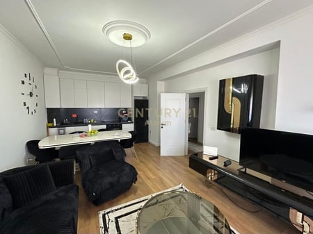 ✨ Shitet Apartament 2+1 në Porcelan – pranë UET