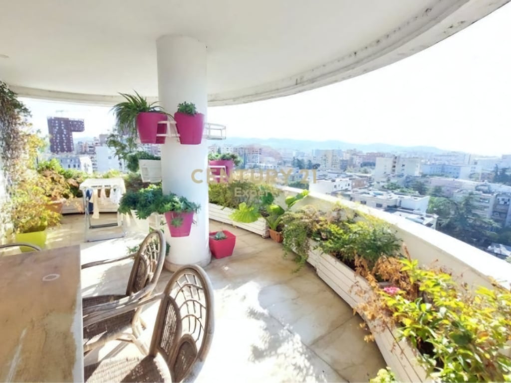 SUPER APARTMENT FOR SALE AT THE MOZAIC OF TIRANA!