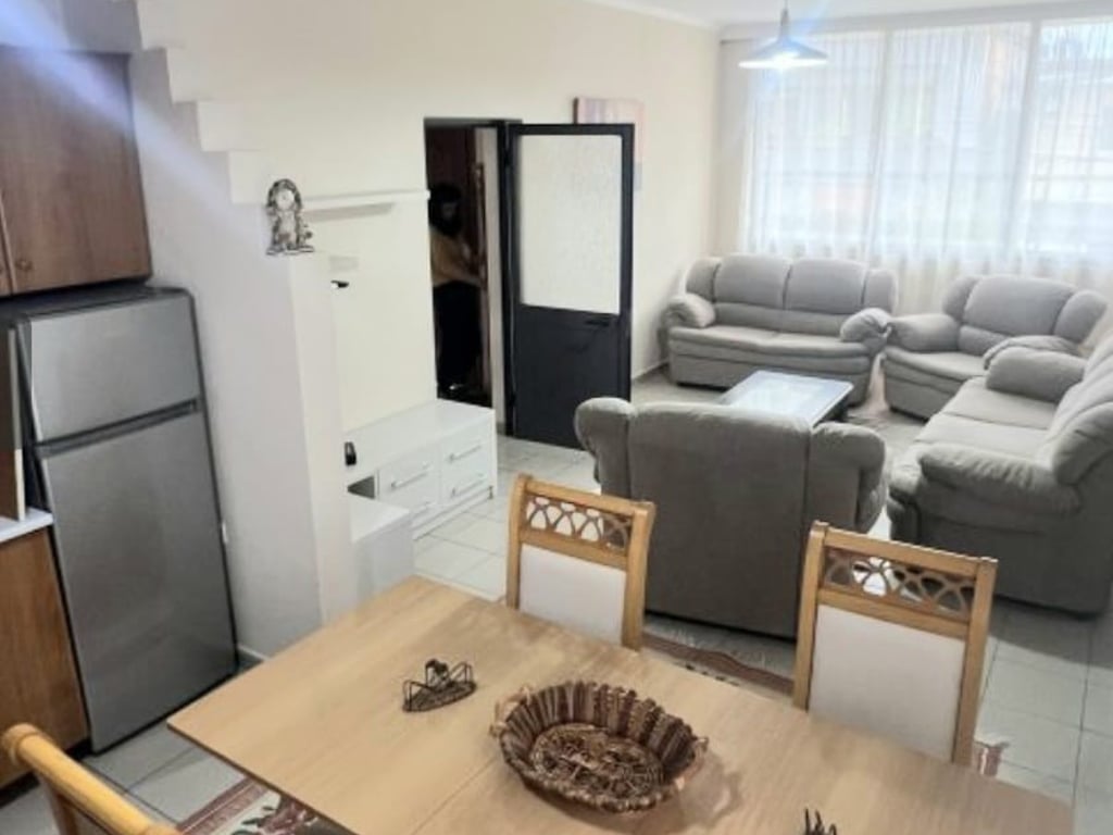 1+1, private year, Don Bosko near Neptun, price 400 euros.