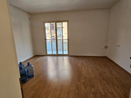 Apartment for rent for offices 3+1 in Komuna e Parisit 1500 EURO