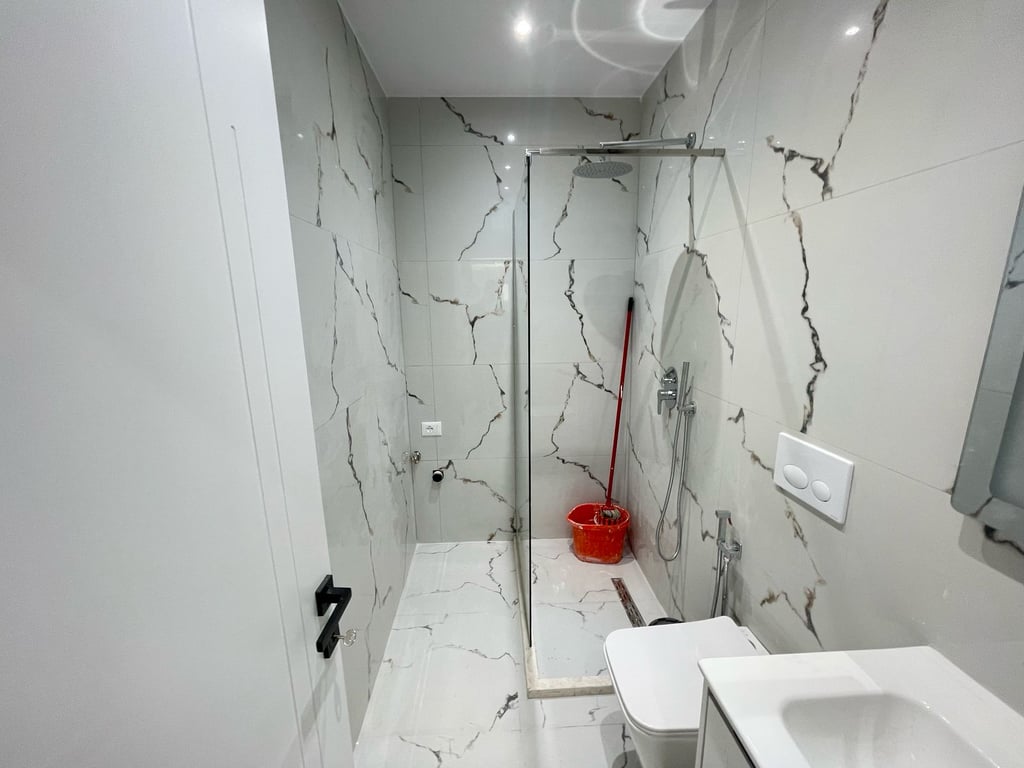 1+1 apartment in the area of Kodra e Diellit, near Eleonora.