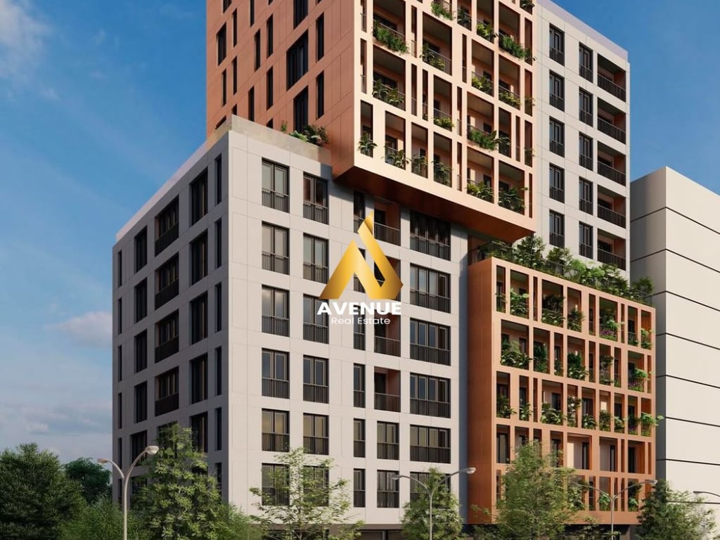 SHITET APARTAMENT 2+1+2 RRUGA DRITAN HOXHA, LAPRAKE, TIRANE  Çmimi: 179,800 Euro  Siperfaqe totale bruto: 99.9 m² Siperfaqe neto: 87.55 m² Siperfaqe e perbashket: 13.09 m²   Organizimi i brendshem: 2 dhoma gjumi 1 ambient ndenje me kend gatimi 2 banjo me dritare 1 korridor  Apartamenti ndodhet ne nje rezidence me 5, 6, 11 dhe 12 kate mbi toke, si dhe 2 kate parkimi nentokesor.  Detaje te tjera te Prones: Kati i 3-te banimi Orientimi Veri-Lindje Cilesi e larte ndertimi Izolim Termik dhe Akustik Fasade e ventiluar per te garantuar freski dhe ruajtje te temperatures ideale ne çdo stine. Parket cilesor Kubature e rregullt Tualete me dritare Apartamenti perfundon ne korrik 2025  Nje mundesi e shkelqyer per familjaret qe kerkojne nje shtepi te rehatshme, si edhe per investitoret qe kerkojne nje prone me potencial te larte qiraje ose rritjeje vlere.  Pozicion perfekt per te pasur akses te shpejte ne te gjitha fasilitetet e nevojshme: shkolla, universitete, qendra tregtare, institucione shteterore dhe rruge kryesore te Tiranes.  Prona Disponon dokumentacion te rregullt  Per me shume detaje, kontaktoni dhe rezervoni viziten tuaj ne prone! 0697002229