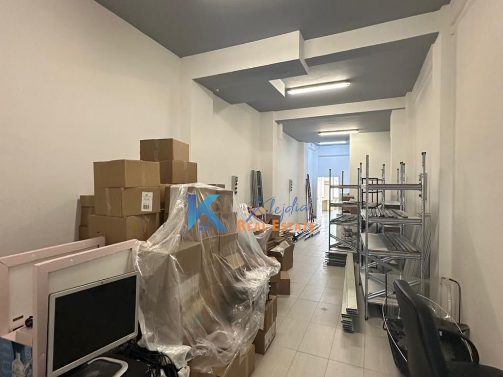 SHITET DYQAN+MAGAZINE+PARKIME prane SHKOLLES SE KUQE