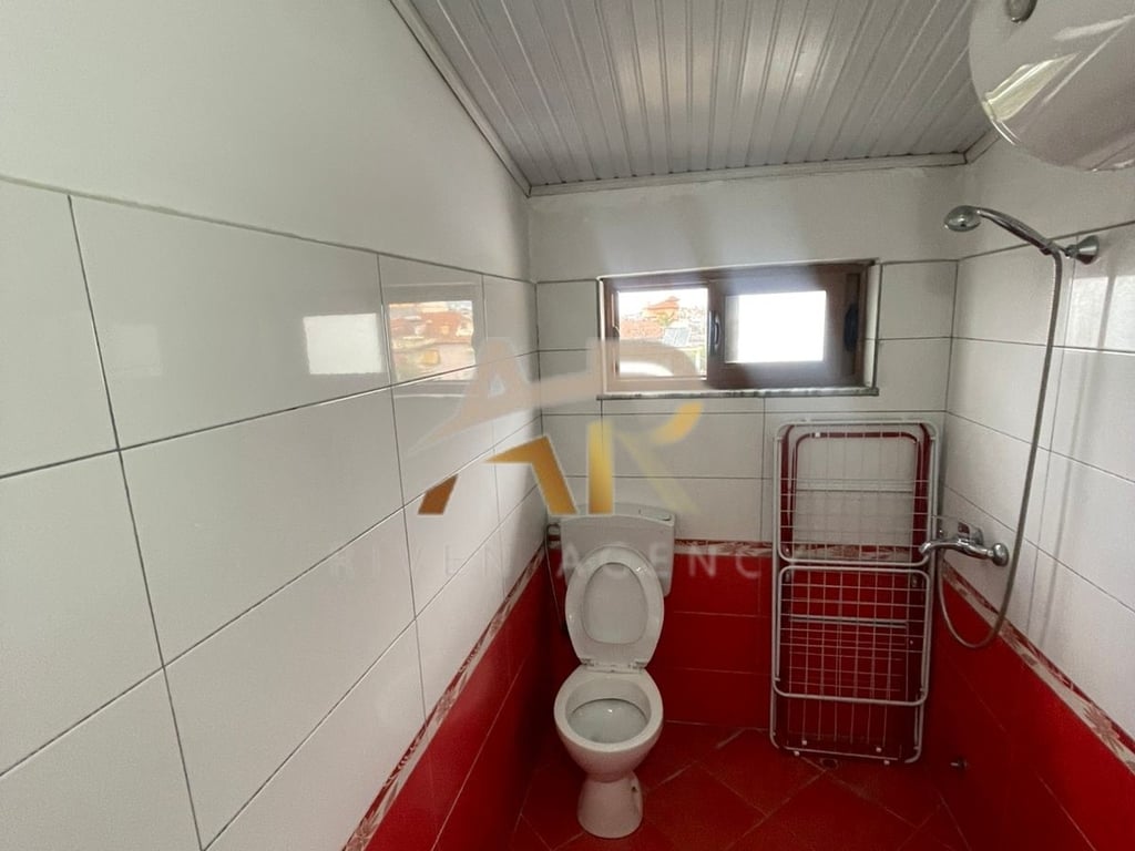 2+1 Apartment for Rent in Laprake, 7 Minutes from the Military Hospital