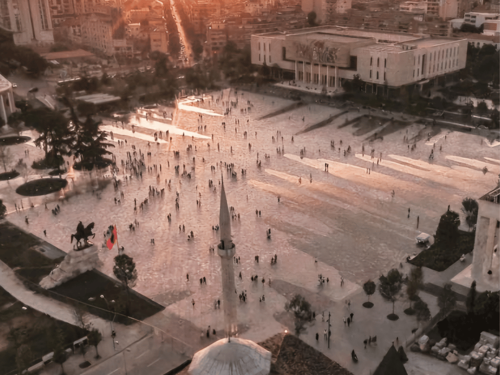 Vila për shitje pranë Sheshit Skënderbej, Tiranë