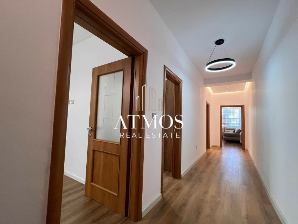 Jepet me qera apartament 2+1 tek Blloku Vilave Selite, Rruga Isuf Elezi 