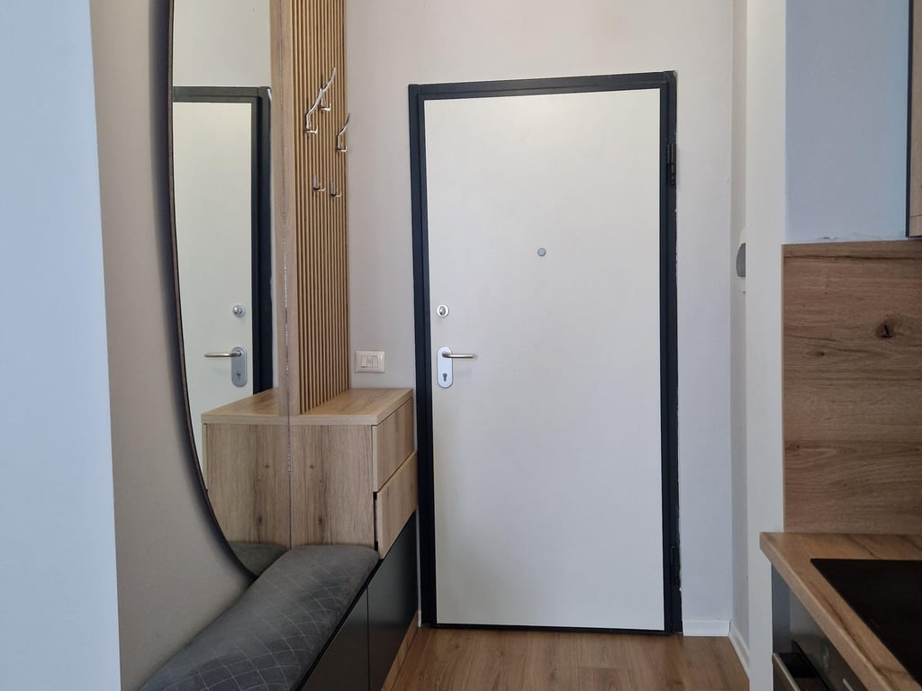 Affittasi appartamento 1+1, vicino al Tribunale Amministrativo in Don Bosko 600 euro.