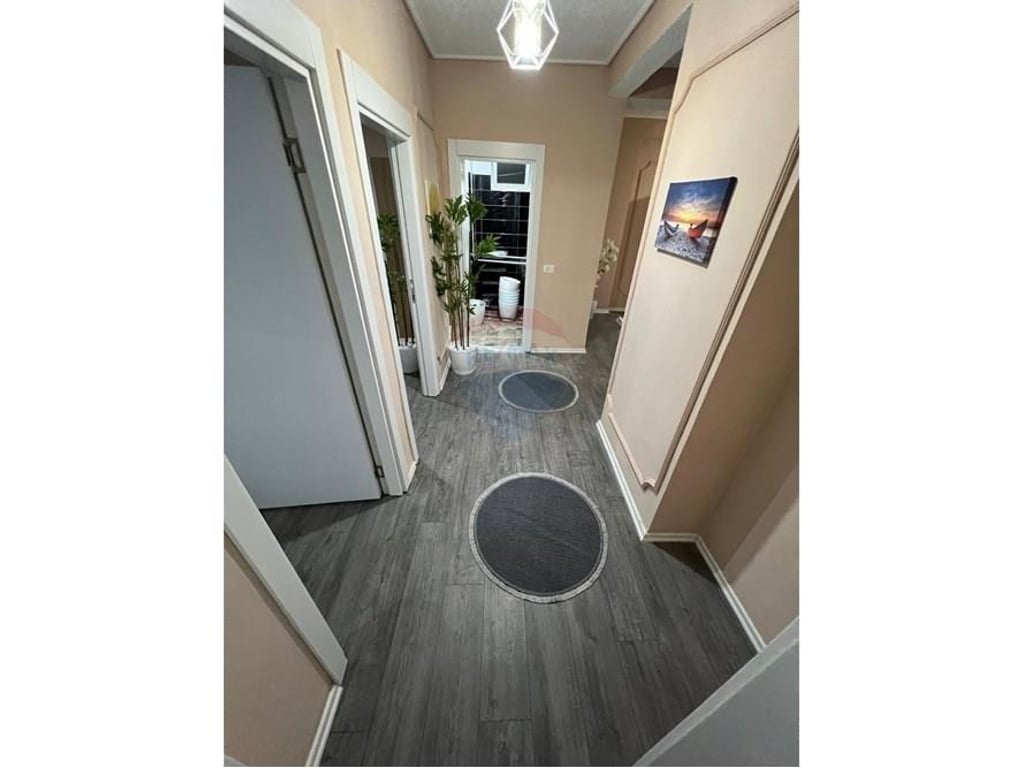 In vendita appartamento 2+1 con veranda a Durazzo