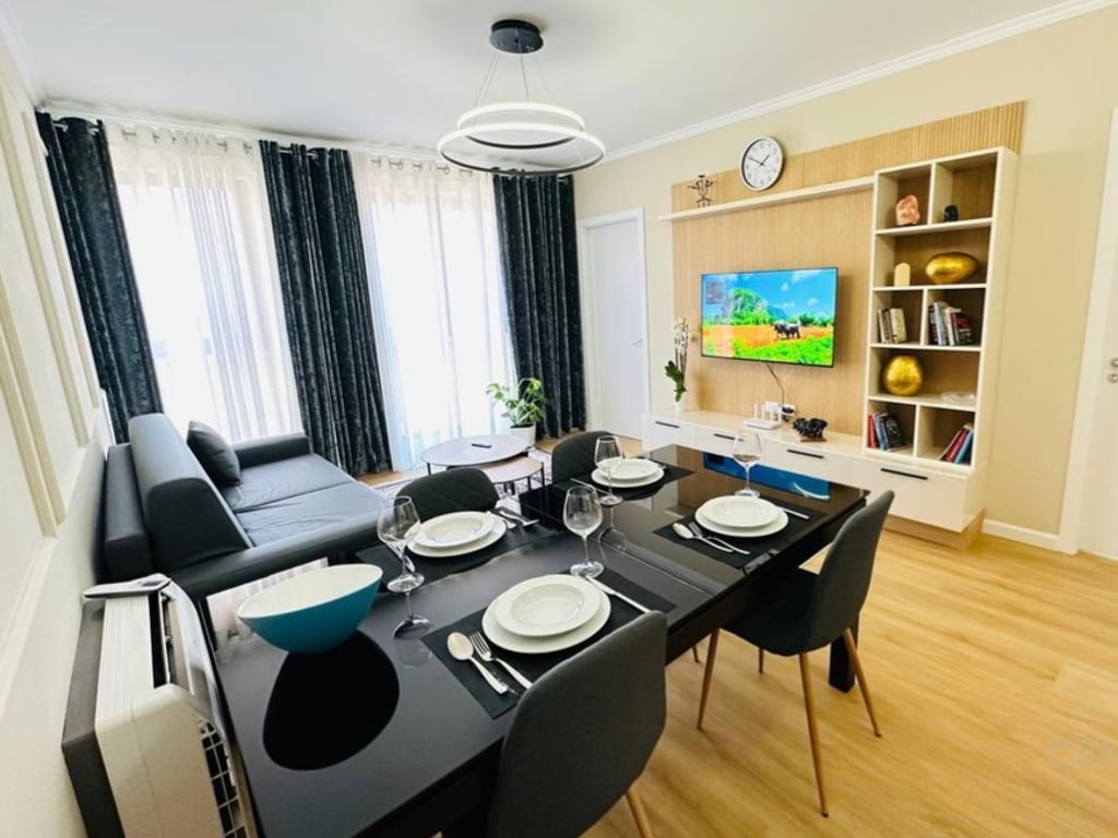 ✨ Super Apartament 3+1+2 me Ballkon &amp; Post Parkimi – Rruga e Bogdanëve