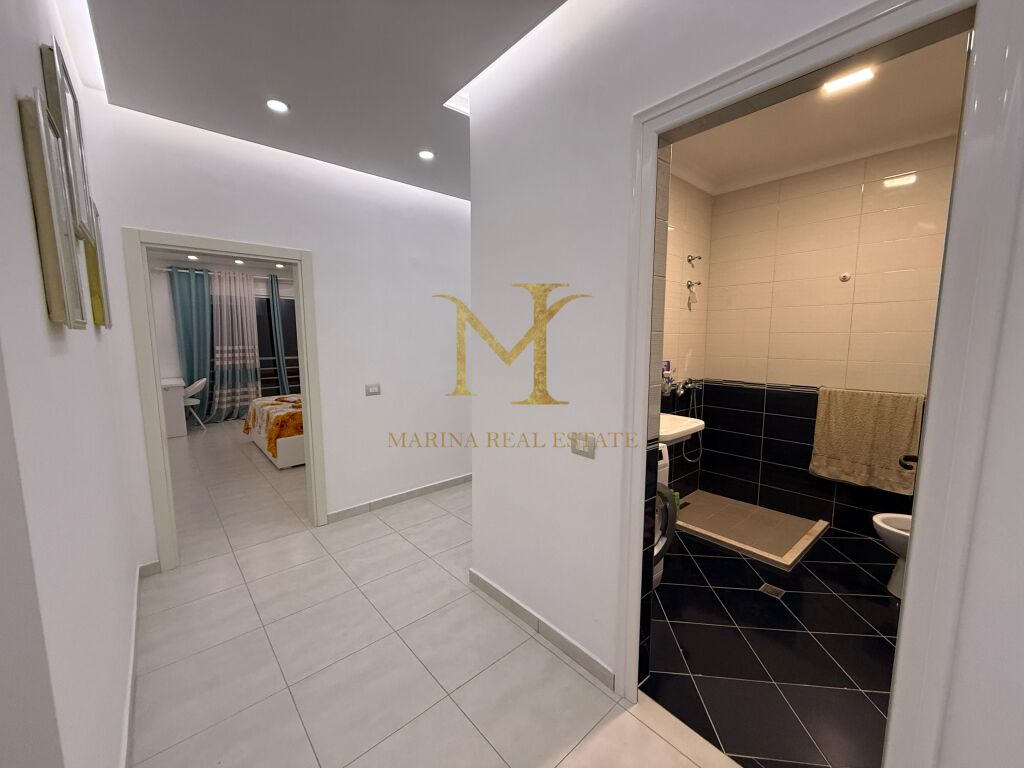 SHITET APARTAMENT 2+1 PRANE SHKOLLES BAJRAM CURRI !!