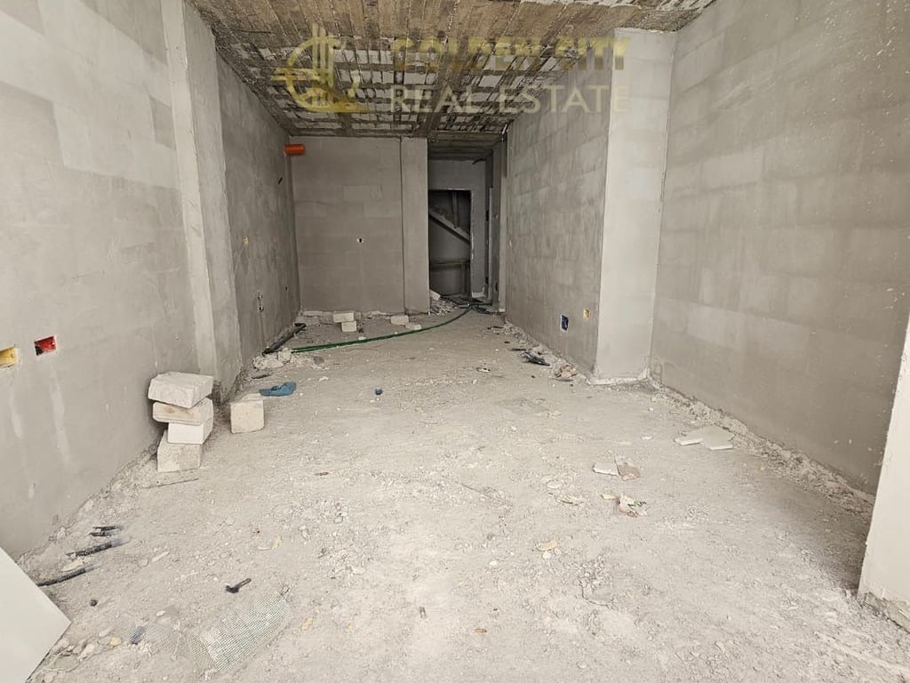 Vendesi Appartamento 1+1 Golem