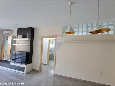 Apartament 2+1 ne shitje tek Ish Restorant Durresi