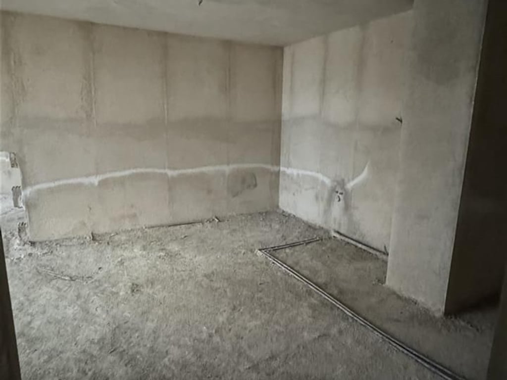 Shitet Apartament 2+1 te Kompleksi Univers City